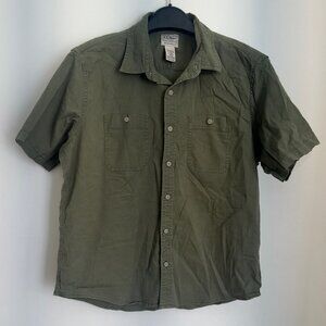 L.L BEAN TRADITIONAL FIT GREEN BUTTON UP SHORT SLEEVE SHIRT SIZE MED REG